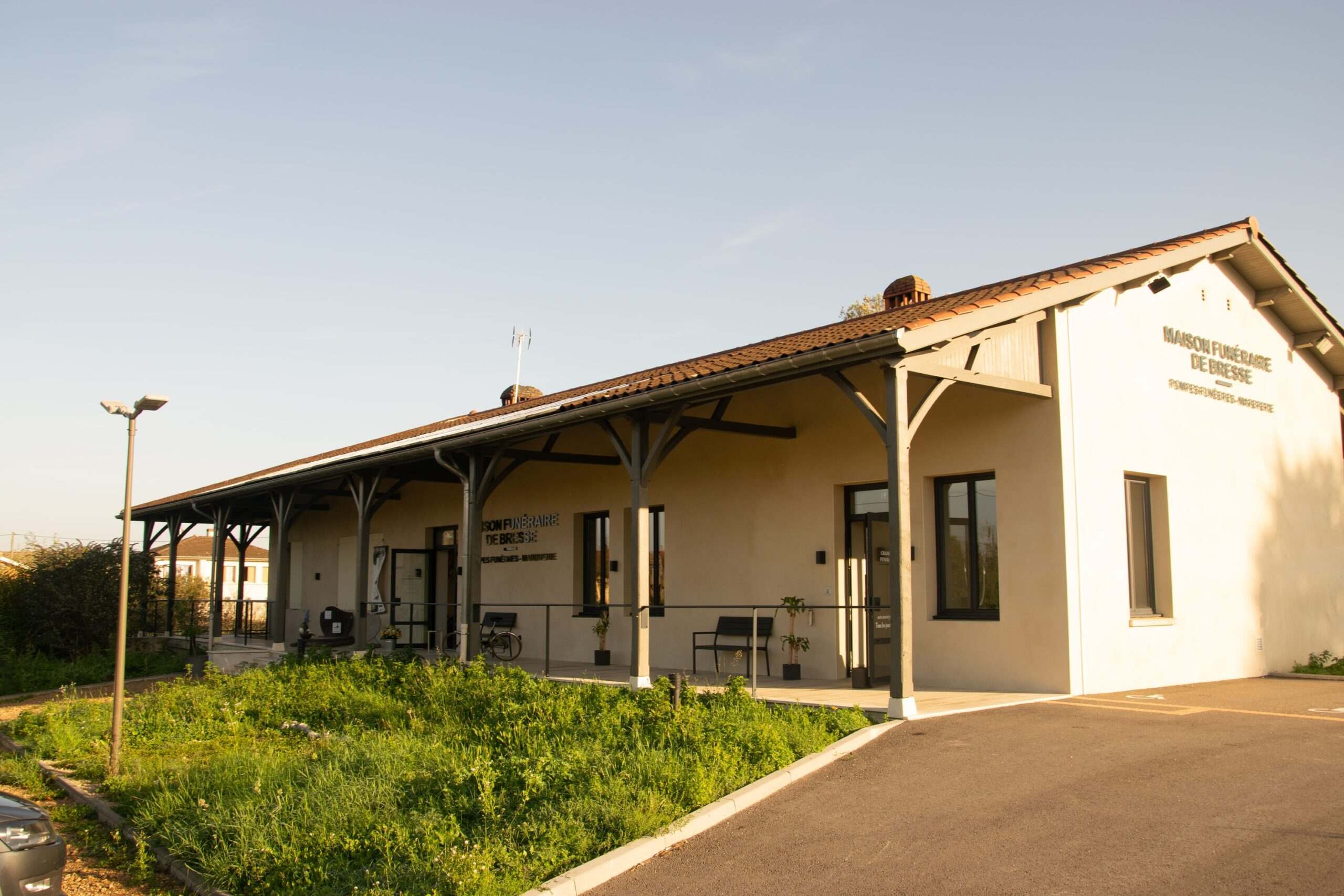 Photo 0 de Maison Funéraire de Bresse - Romenay